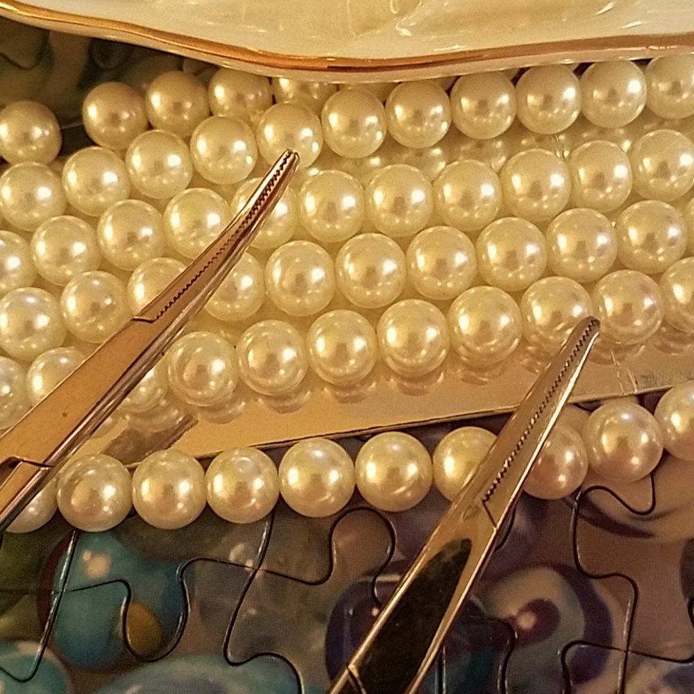 Beading - Picture 3 of 5